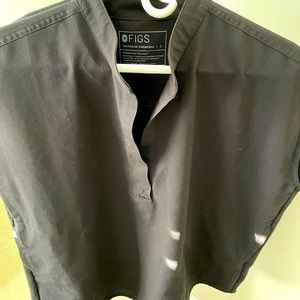 FIGS Rafaela oversized top Black. NWOT. Scrubs